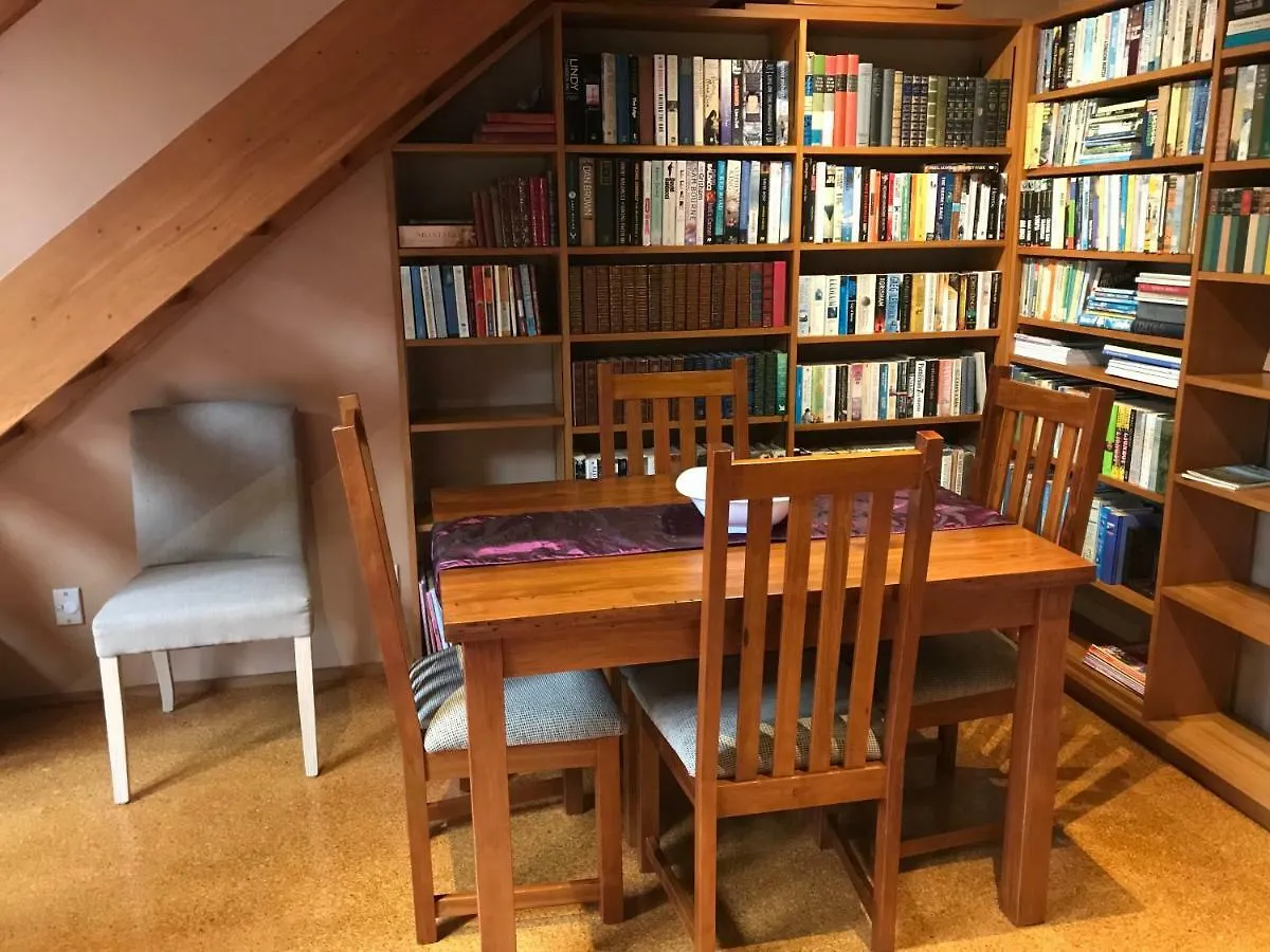 Villa Karori Cottage Wellington New Zealand